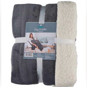 Cozy Cuddler Gray Throw 50” X 60” With A 14” Pocket For Your Feet